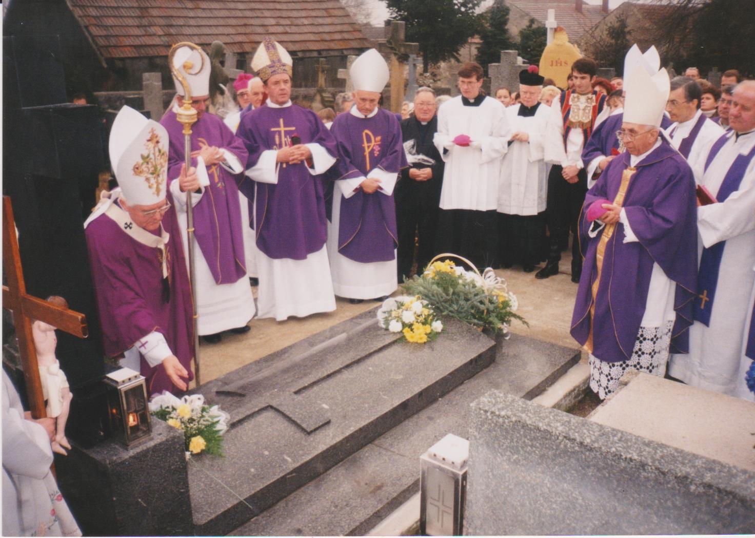 Slávnosť pri príležitosti stého výročia narodenia biskupa Ambróza Lazíka